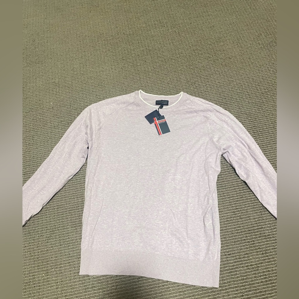 Elegant Women's Light purple Sweater